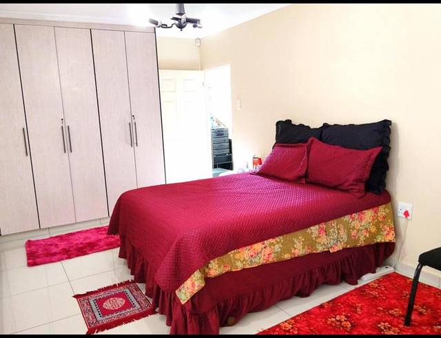 4 BEDROOM HOUSE FOR SALE IN SHALLCROSS